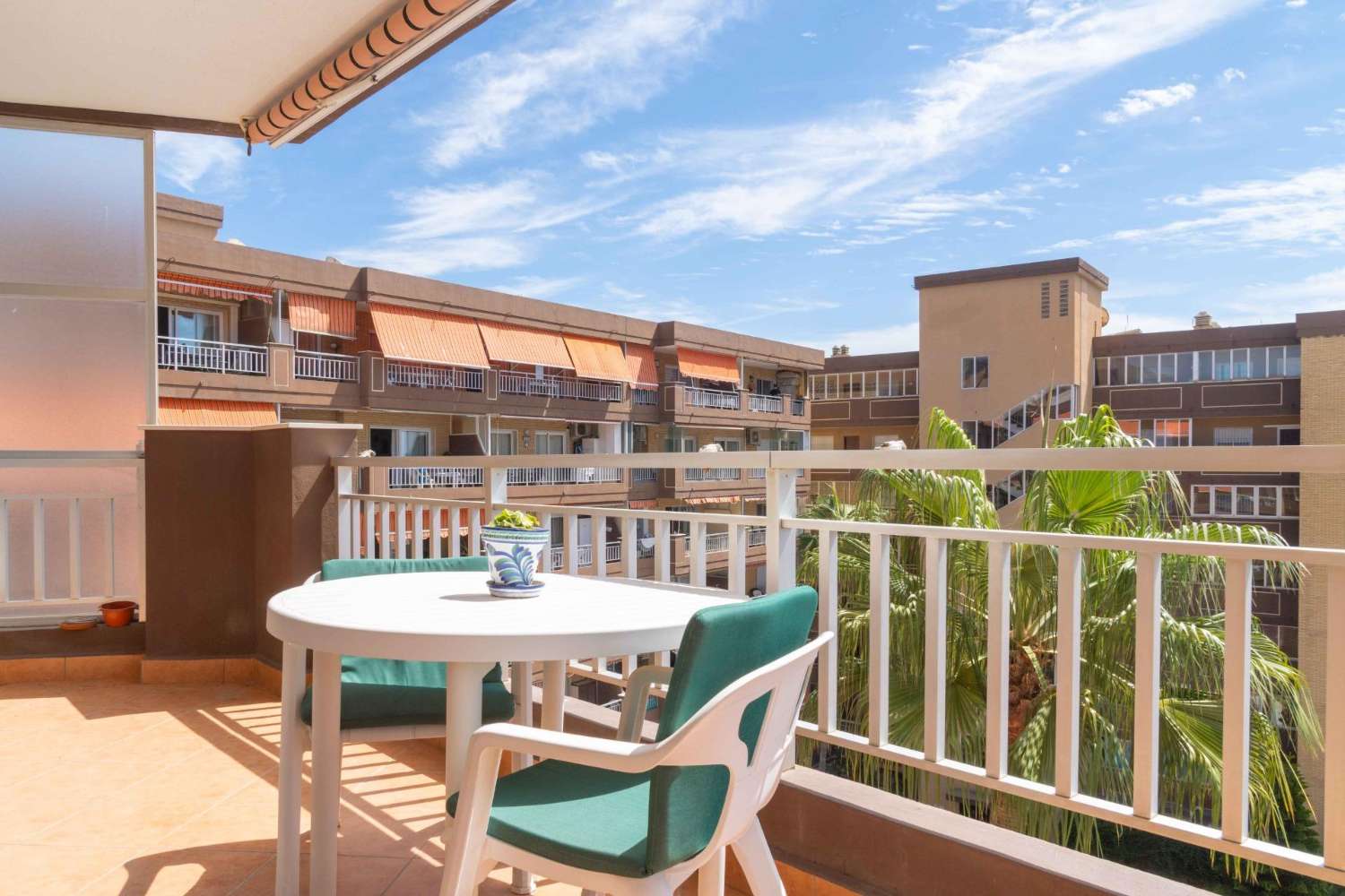Fantastic flat located 1st line of beach, with views pool and garage