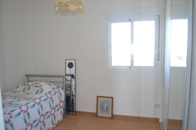 Precioso  Apartamento de 2 dormitorios con fabulosas vistas en 2ª línea de playa en Los Boliches