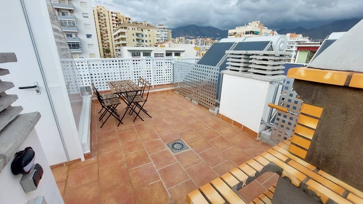Ático a estrenar a solo 200 mts de la playa