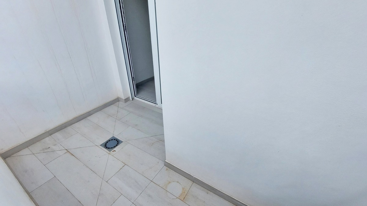 Ático a estrenar a solo 200 mts de la playa