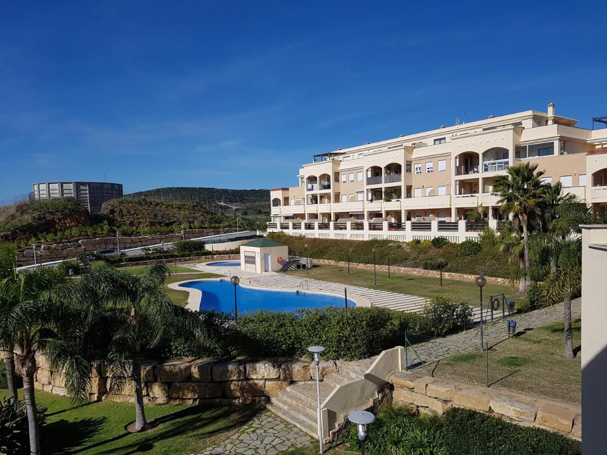 Very nice apartment with large south facing terrace and beautiful sea views