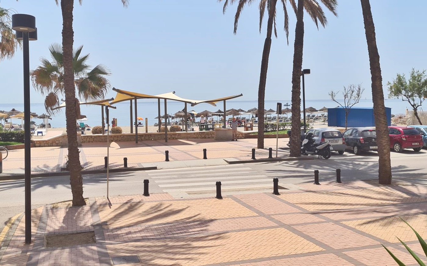 Apartamento de 2 dormitorios en la playa de Los Boliches