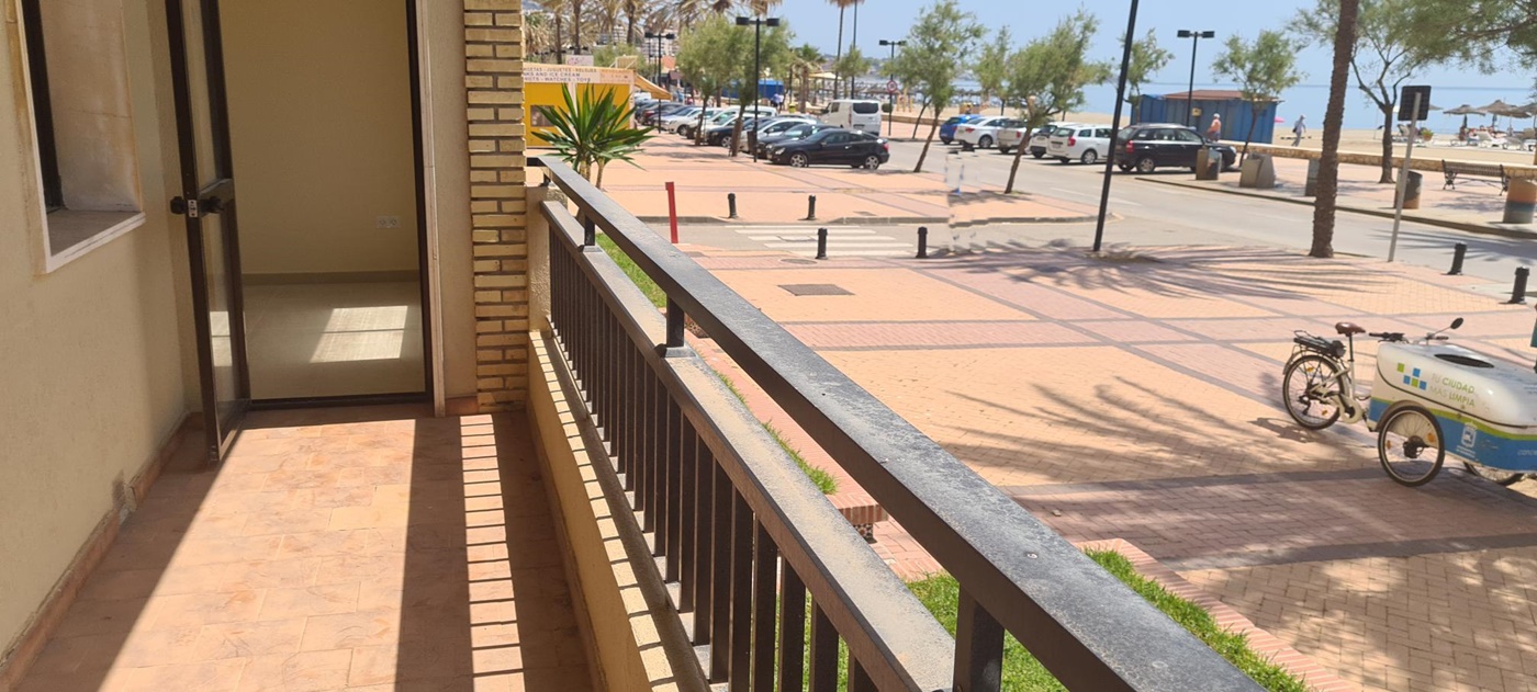 Apartamento de 2 dormitorios en la playa de Los Boliches