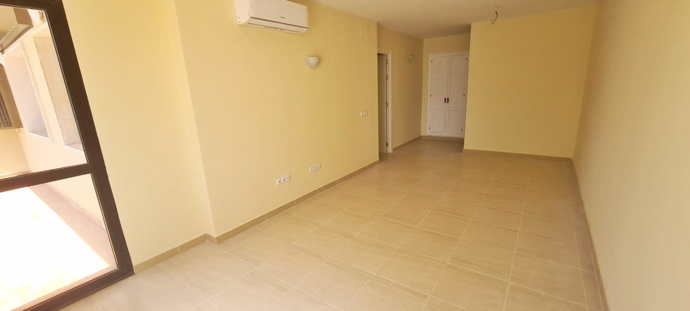 Apartamento de 2 dormitorios en la playa de Los Boliches