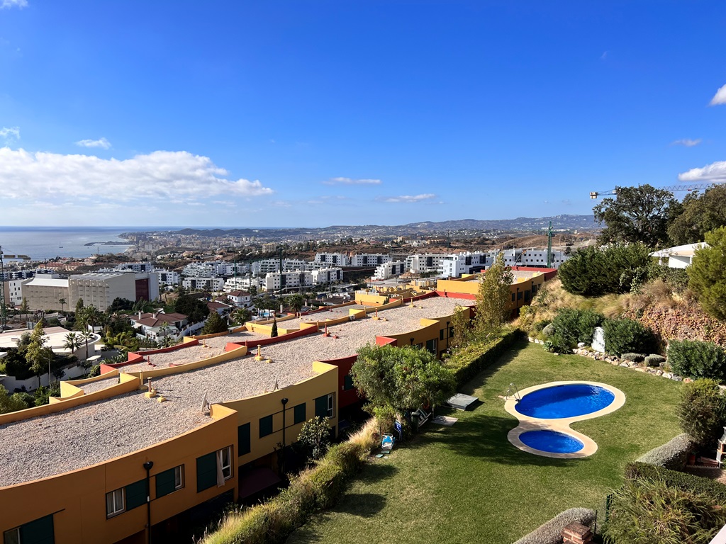 Bonito ático en venta en la urbanización Reserva del Higuerón