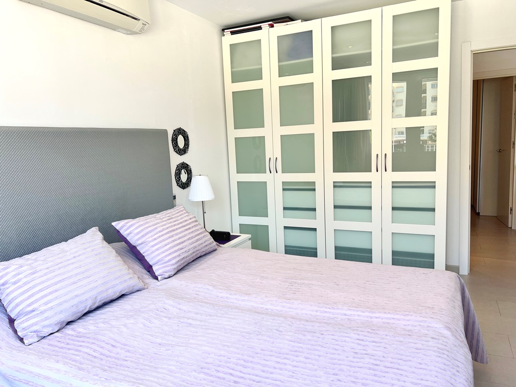 Completely renovated apartment located on the boarder between Los Boliches and Fuengirola