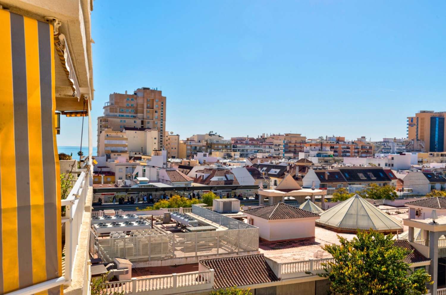 Piso en venta en el edificio Detelina, a 300 mts de la playa