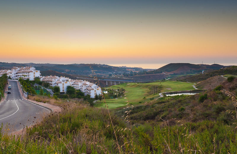Charming penthouse for golf lovers