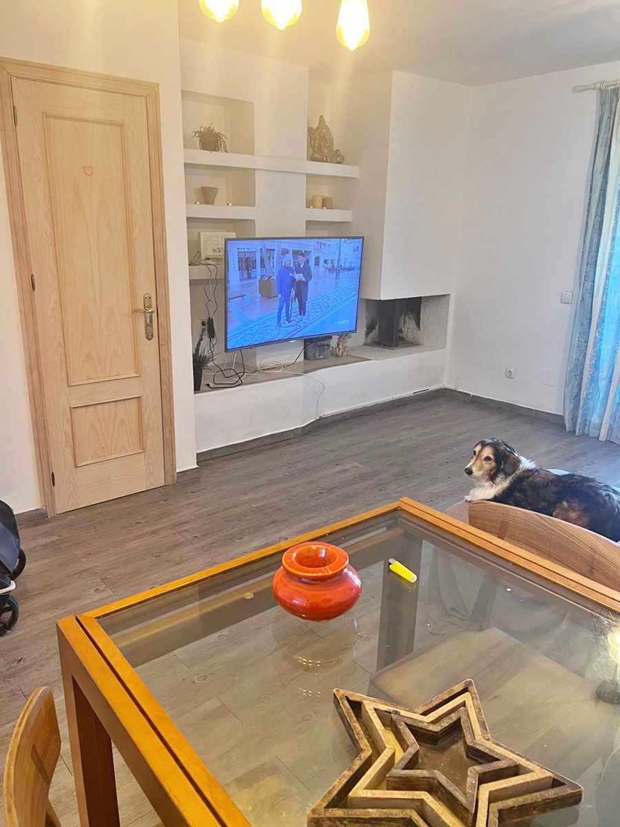 Encantadora y acogedora casa adosada de 2 dormitorios situada en la urbanización Pueblo Campana, mijas costa