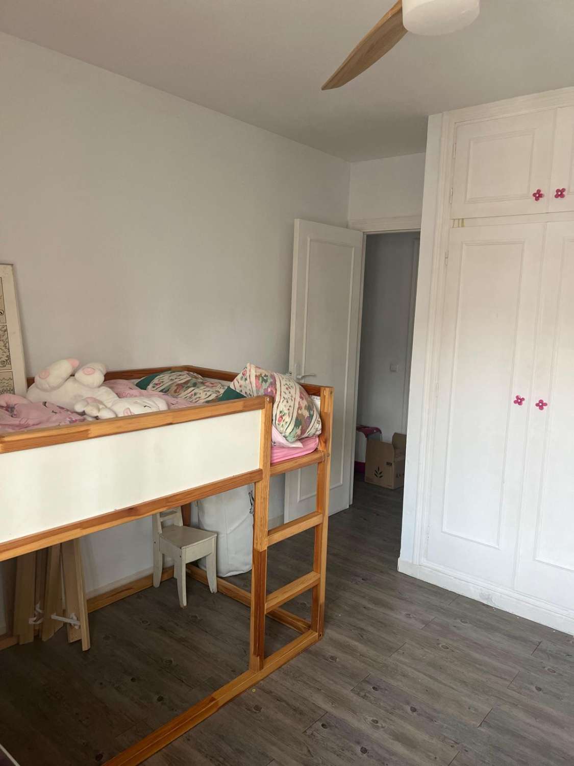 Encantadora y acogedora casa adosada de 2 dormitorios situada en la urbanización Pueblo Campana, mijas costa