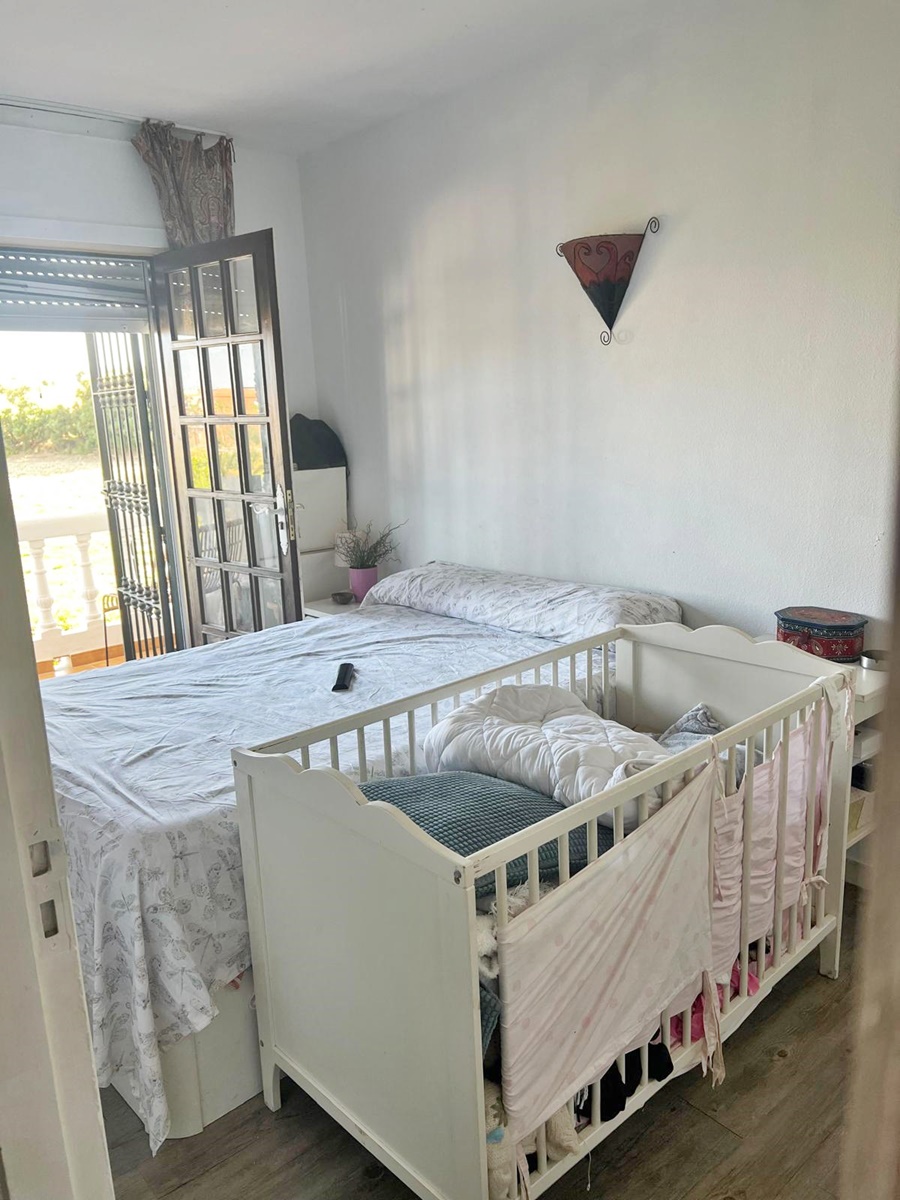 Encantadora y acogedora casa adosada de 2 dormitorios situada en la urbanización Pueblo Campana, mijas costa