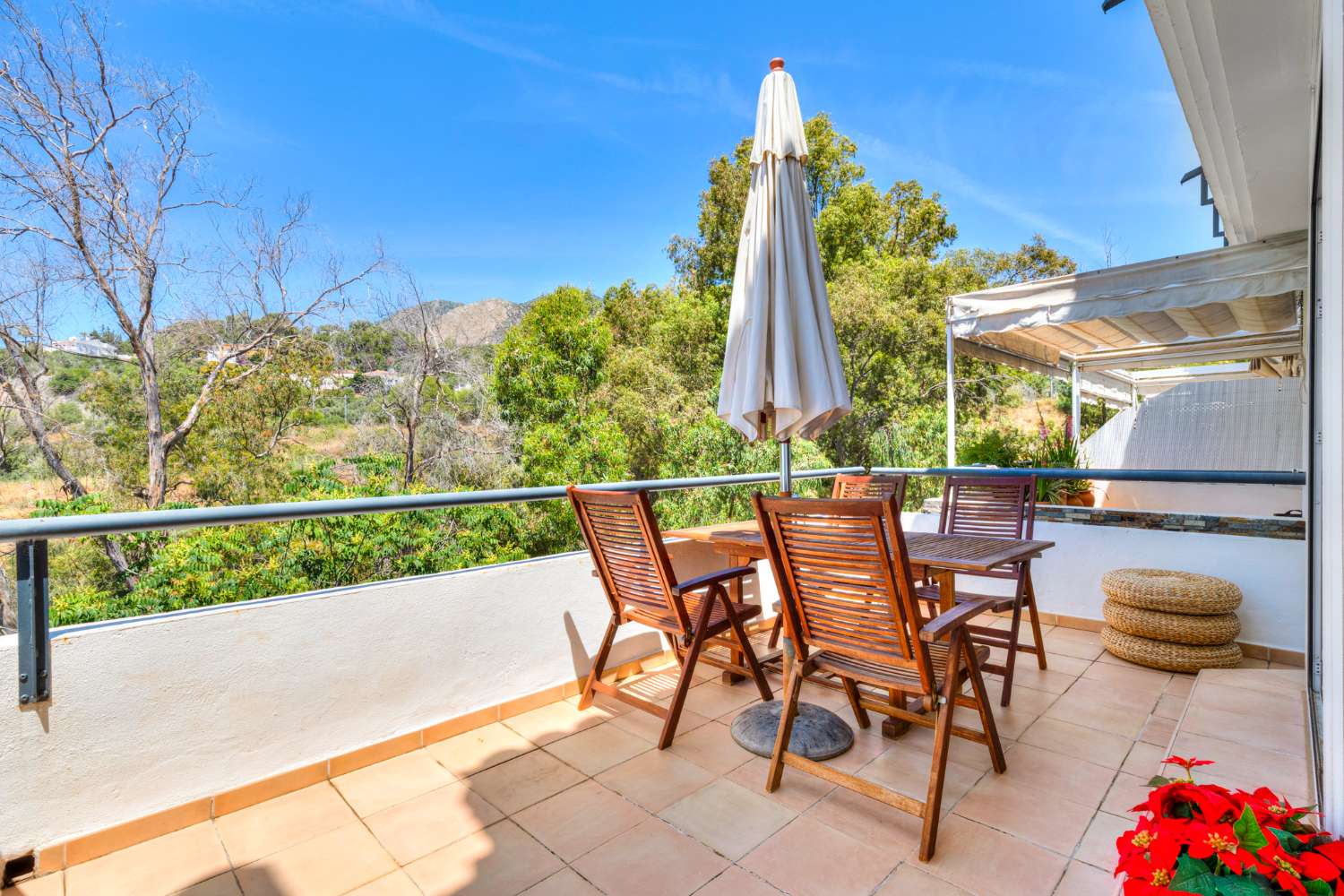 Encantador apartamento con terraza grande en Torremuelle