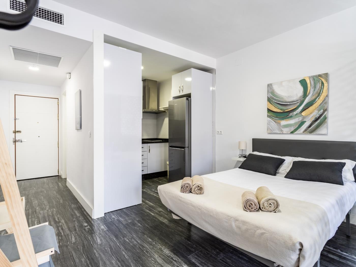 Charming Studio  located in  Las Palmeras complex, on the beachfront