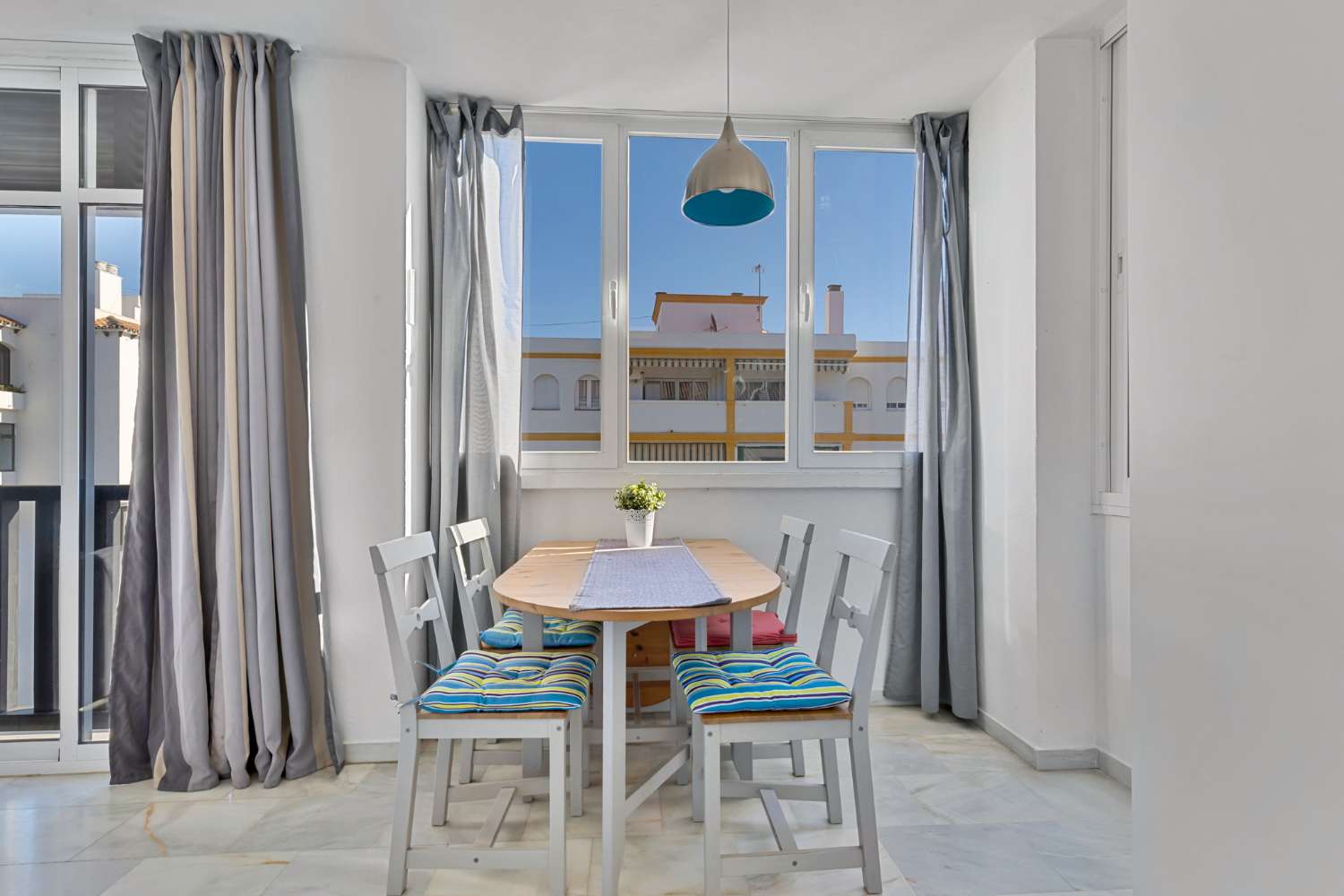 Luminous apartment in the center of Fuengirola