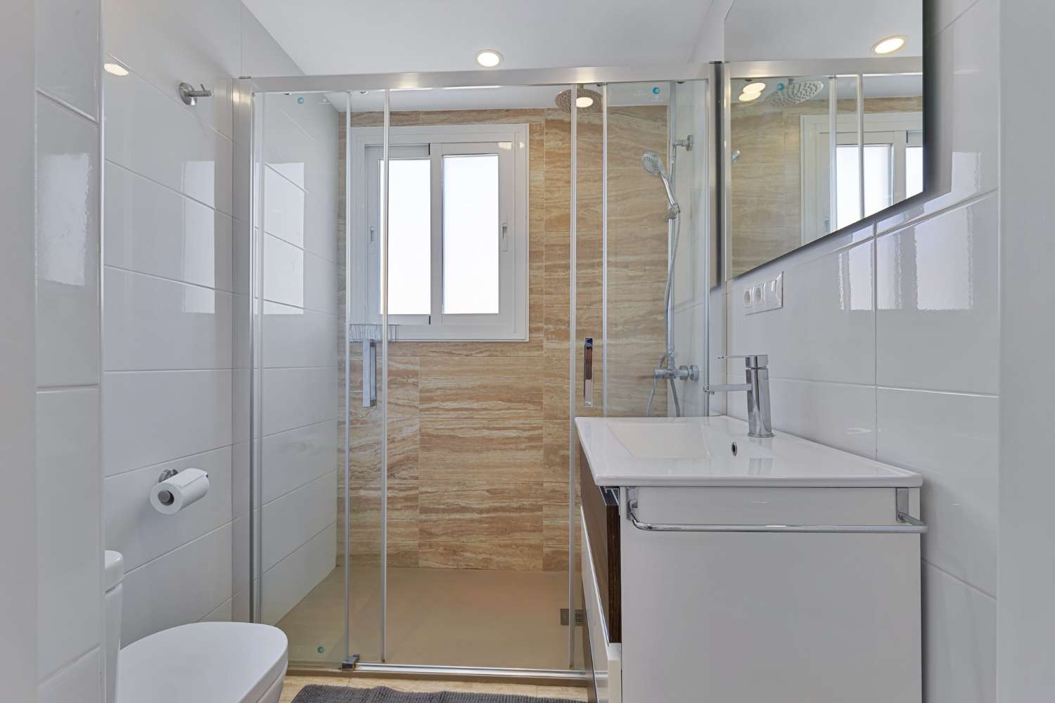 Luminous apartment in the center of Fuengirola