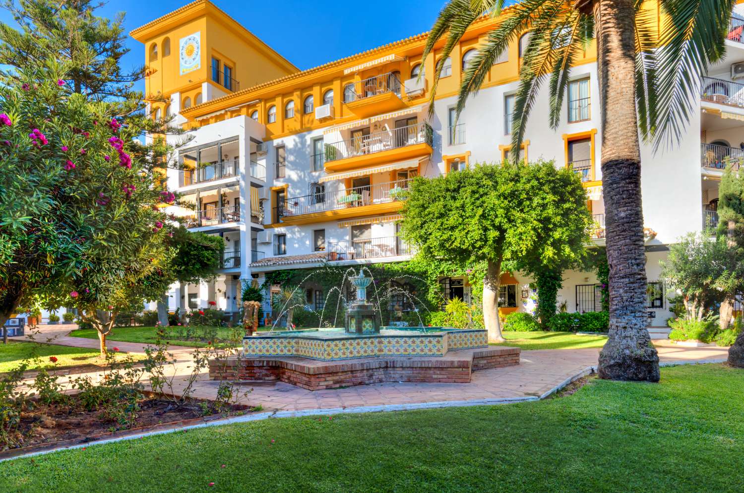 Piso muy soleado en Puebla Lucia