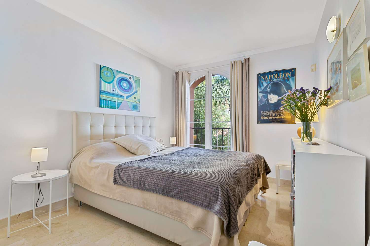 Bonito ático con fantásticas vistas al mar