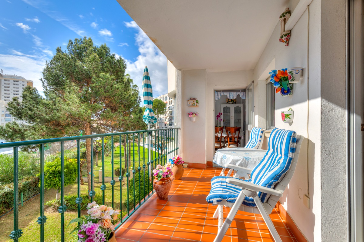 Apartamento cerca de la playa con vistas al mar