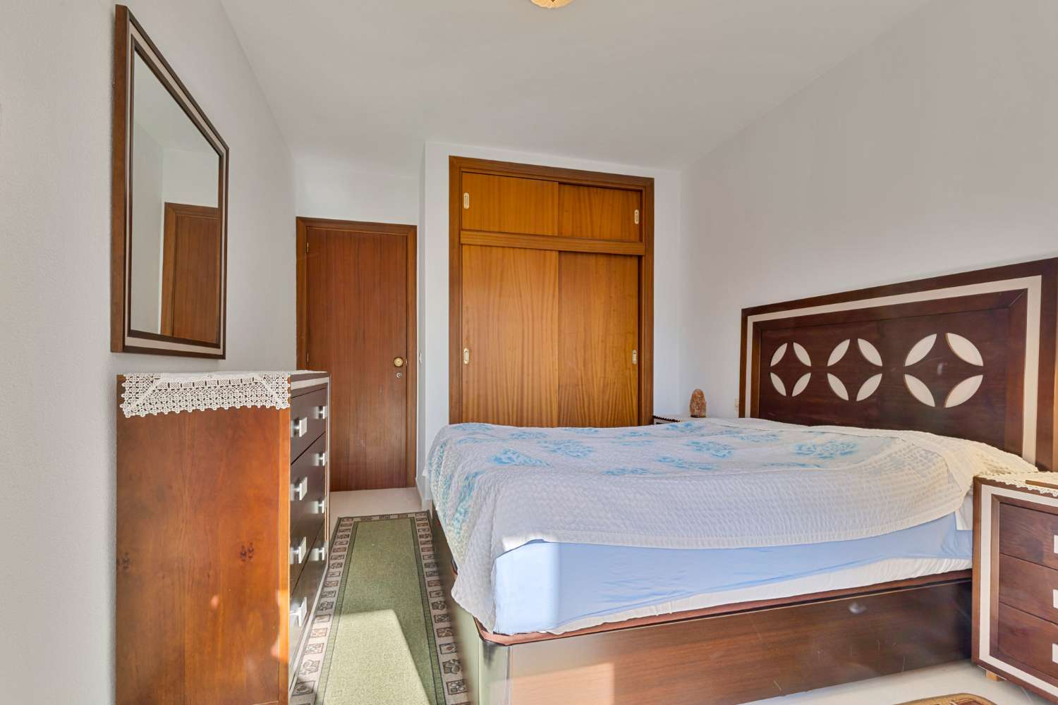 Apartamento cerca de la playa con vistas al mar