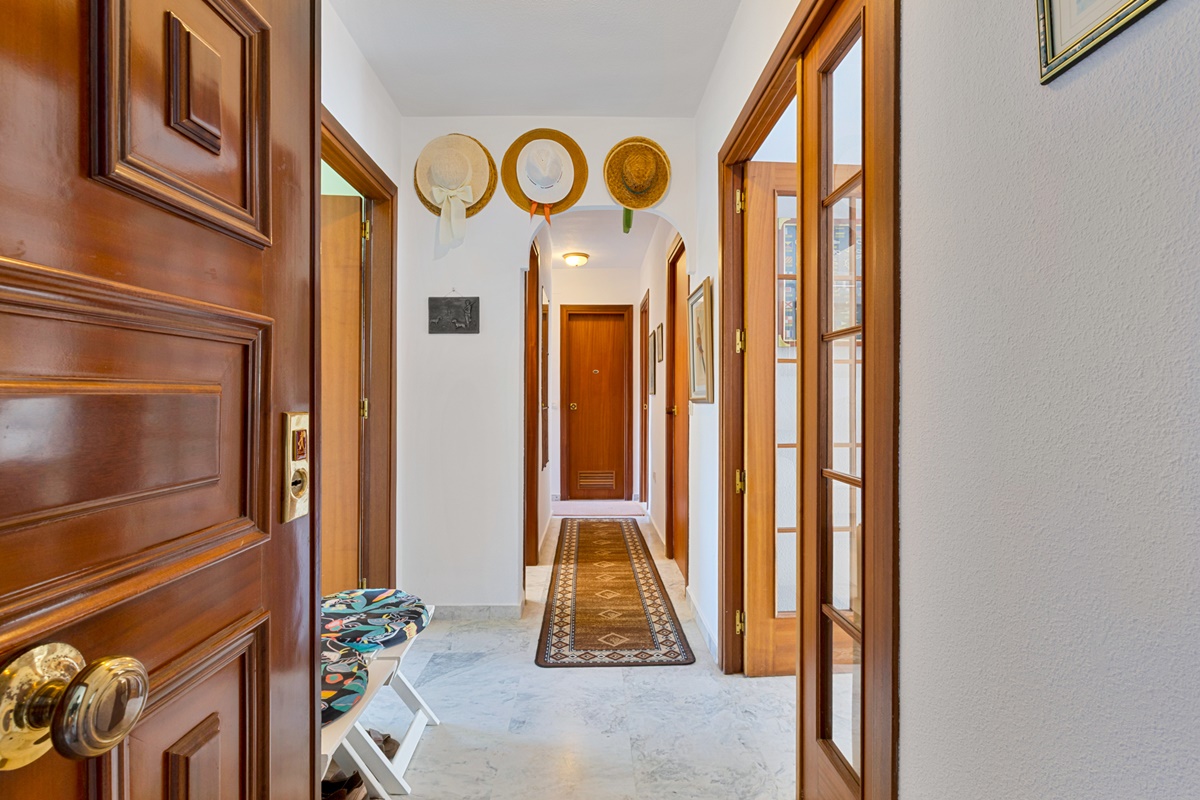 Apartamento cerca de la playa con vistas al mar