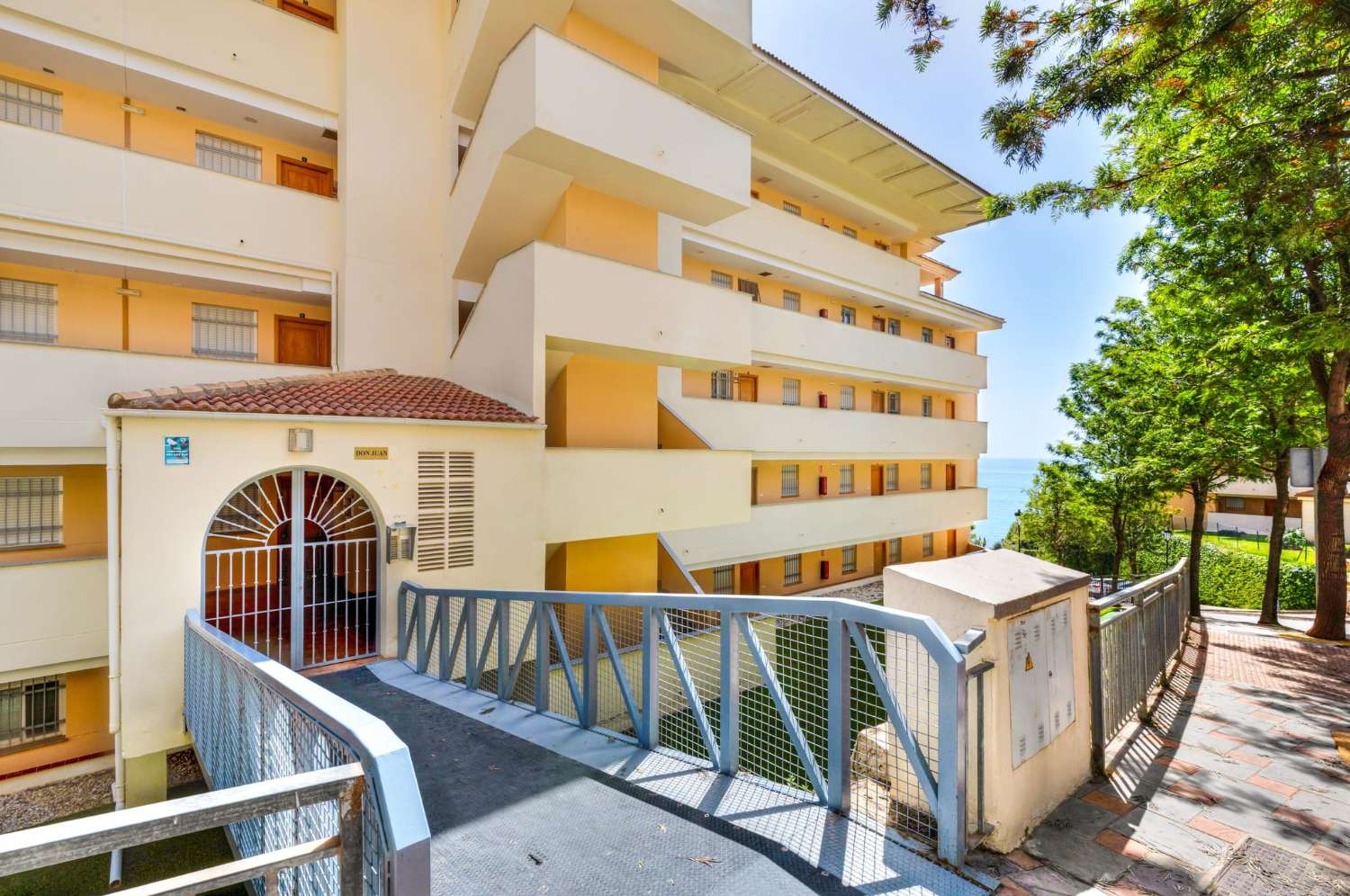 Ático con fantásticas vistas al mar en Carvajal