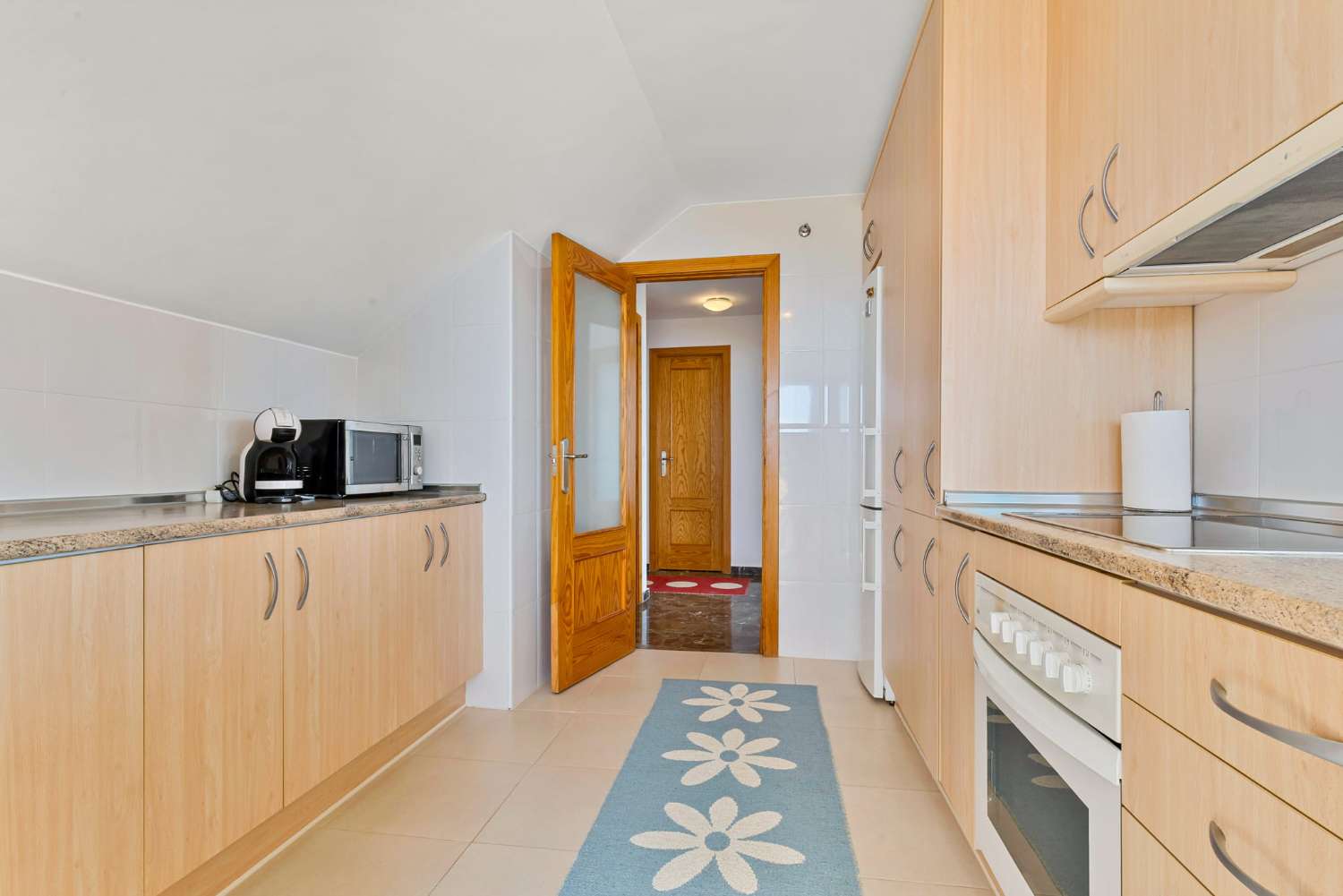 Ático con fantásticas vistas al mar en Carvajal