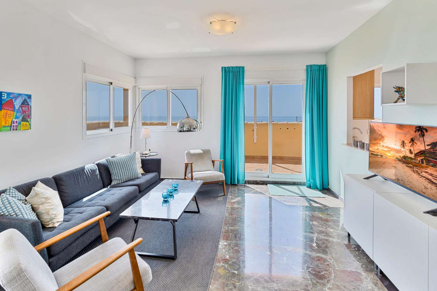 Ático con fantásticas vistas al mar en Carvajal