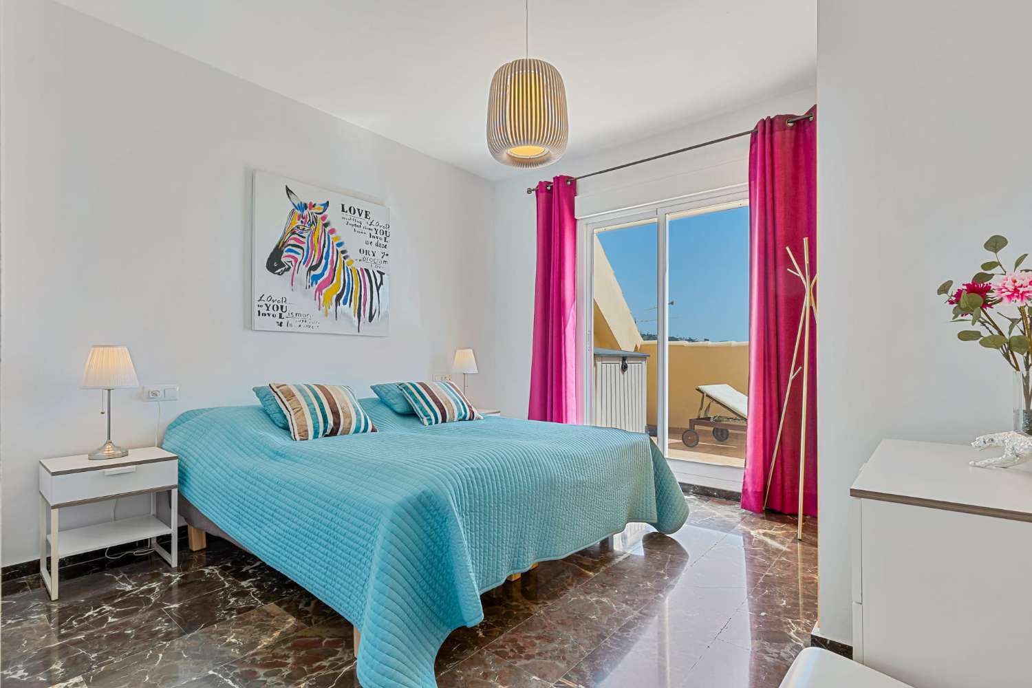 Ático con fantásticas vistas al mar en Carvajal